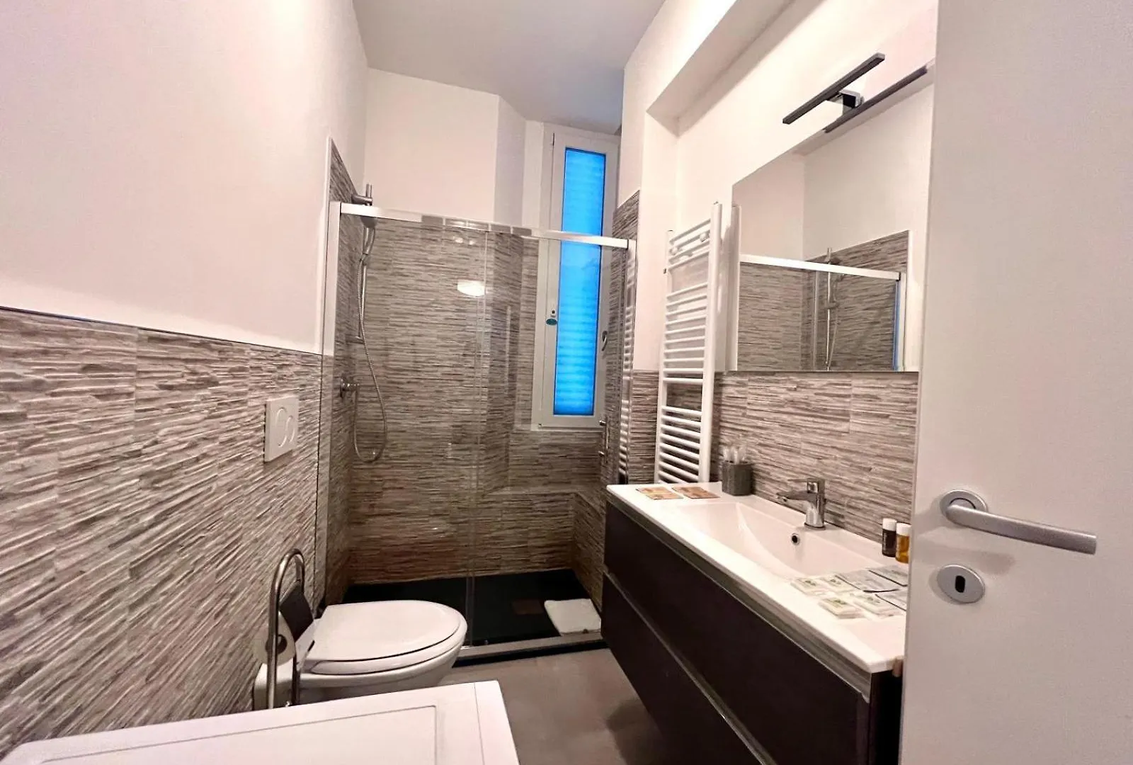 Appartamento Kibilu - Via Valtellina - Quartiere Isola - Stazione Garibaldi - Monumentale - Vicinanze Brera Milano 0*,